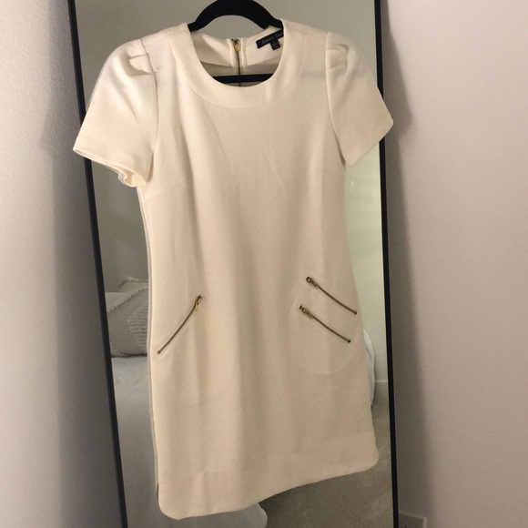 Cream and gold dress - Picture 1 of 1